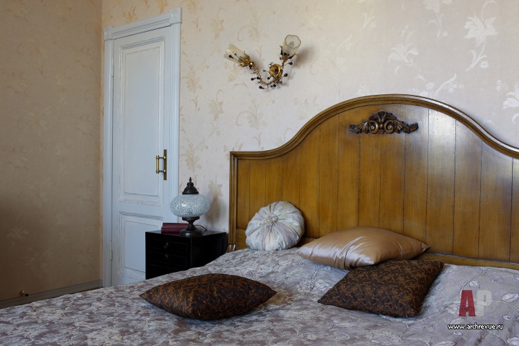 Фото интерьера спальни квартиры в неоклассике