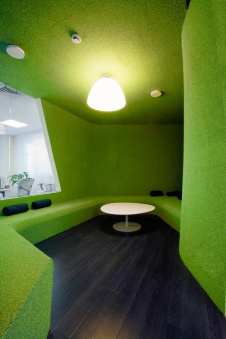 Фото интерьера зоны отдыха офиса в стиле минимализм