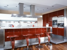 Фото интерьера кухни квартиры в неоклассическом стиле