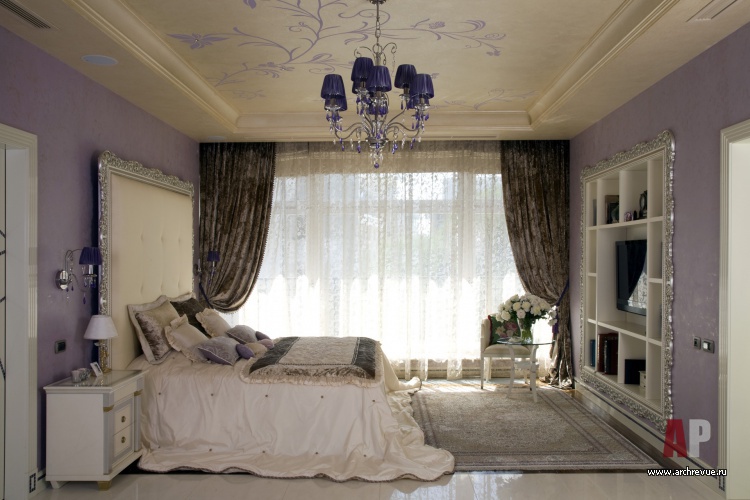 Фото интерьера спальни в стиле гламур
