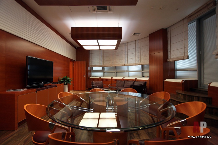 Фото интерьера переговорной офиса в современном стиле