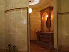 Фото интерьера ванной комнаты квартиры в восточном стиле