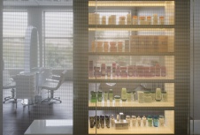 Фото интерьера косметологического кабинета учебного центра в современном стиле