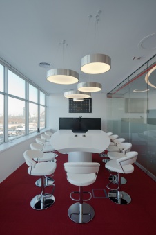 Фото интерьера переговорной офиса в современном стиле