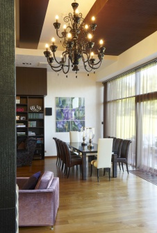 Фото интерьера столовой дома в стиле ар-деко