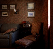 Фото интерьера гостевой комнаты двухуровневой квартиры