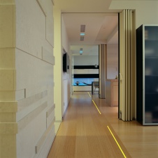 Фото интерьера коридора квартиры в стиле минимализм