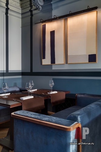 Фото интерьера зала ресторана в стиле авангард