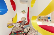 Фото интерьера зоны отдыха детского обучающего центра в стиле неоклассика