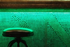 Фото интерьера бара бара-ресторана в стиле китч