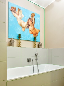 Фото интерьера ванной квартиры в стиле китч
