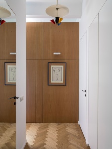 Фото интерьера коридора небольшой квартиры в стили минимализм