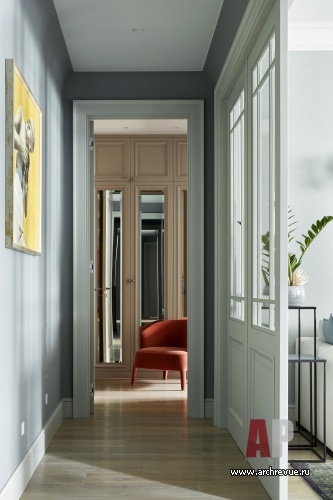 Фото интерьера коридора комнаты квартиры в стиле фьюжн