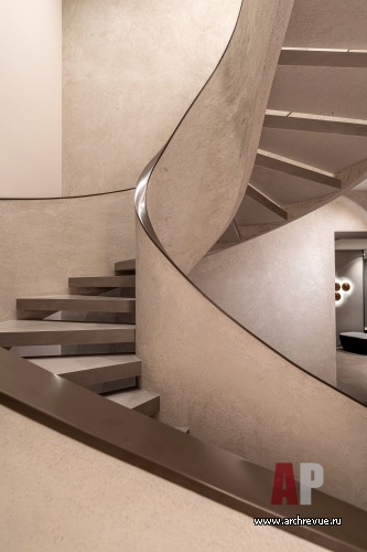 Фото лестницы квартиры в стиле фьюжн