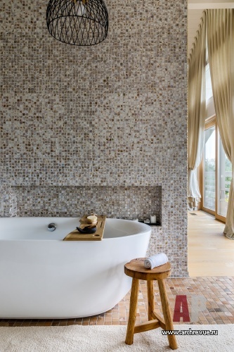 Фото интерьера ванной комнаты дома в стиле фьюжн