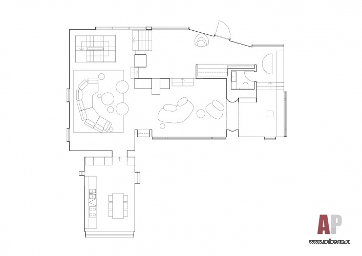 План первого этажа бетонного дома в Подмосковье. Общая площадь - 420 кв. м.