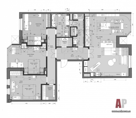 Перепланировка семейной квартиры, общая площадь – 150 кв. м.