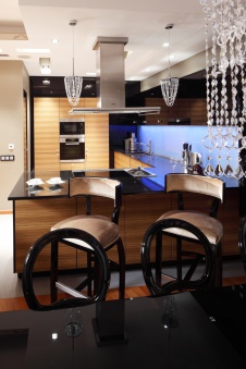 Фото интерьера кухни небольшой квартиры в стиле ар-деко