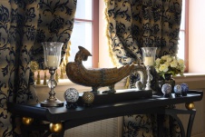 Фото детали интерьера дома в стиле неоклассика