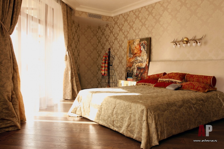 Фото интерьера спальни квартиры в стиле фьюжн