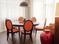 Фото интерьера столовой квартиры в современном стиле