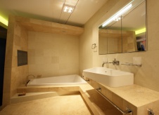 Фото интерьера санузла квартиры в стиле минимализм