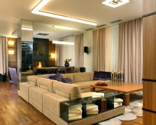 Фото интерьера каминной дома в современном стиле