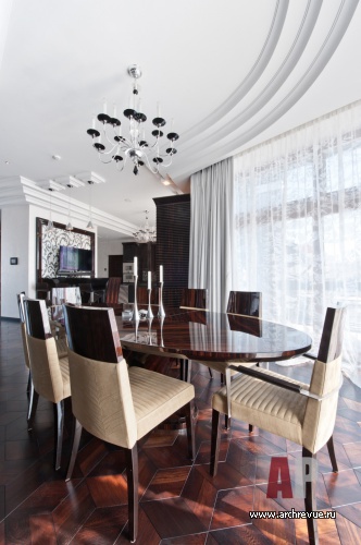 Фото интерьера столовой дома в стиле ар-деко