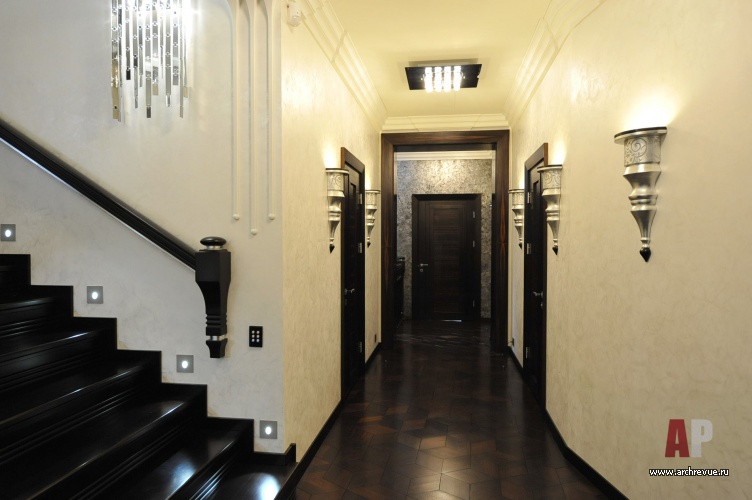 Фото интерьера коридора дома в стиле ар-деко