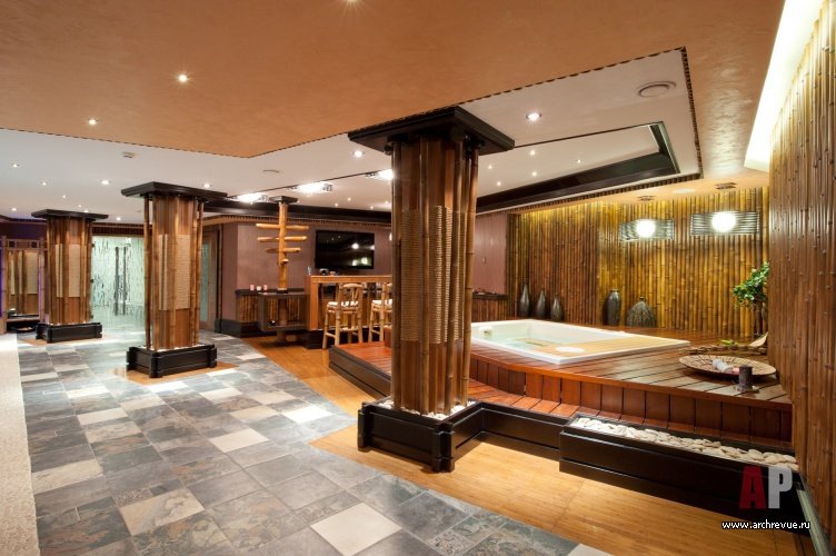 Фото интерьера бассейна дома в стиле ар-деко
