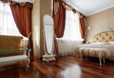 Фото интерьера спальни дома в стиле неоклассика