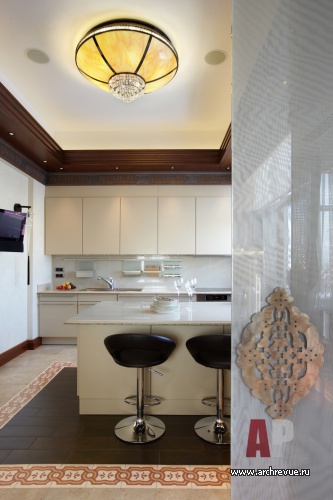 Фото интерьера кухни квартиры в восточном стиле