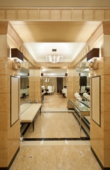 Фото интерьера входной зоны квартиры в стиле ар-деко