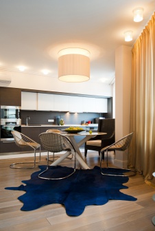 Фото интерьера столовой квартиры в стиле фьюжн