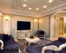 Фото интерьера домашнего кинотеатра квартиры в классическом стиле