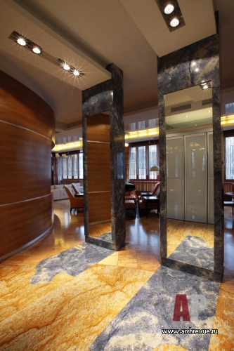 Фото интерьера входной зоны квартиры в современном стиле