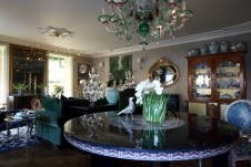 Фото интерьера столовой квартиры в стиле эклектика