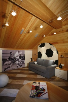 Фото интерьера детской для двоих детей в эко стиле