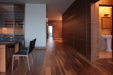 Фото интерьера коридора квартиры в современном стиле