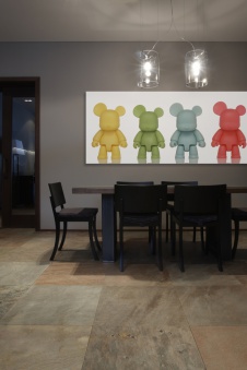 Фото интерьера кухни дома в современном стиле