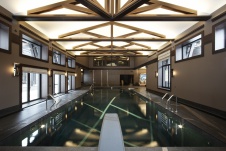 Фото интерьера бассейна дома в современном стиле