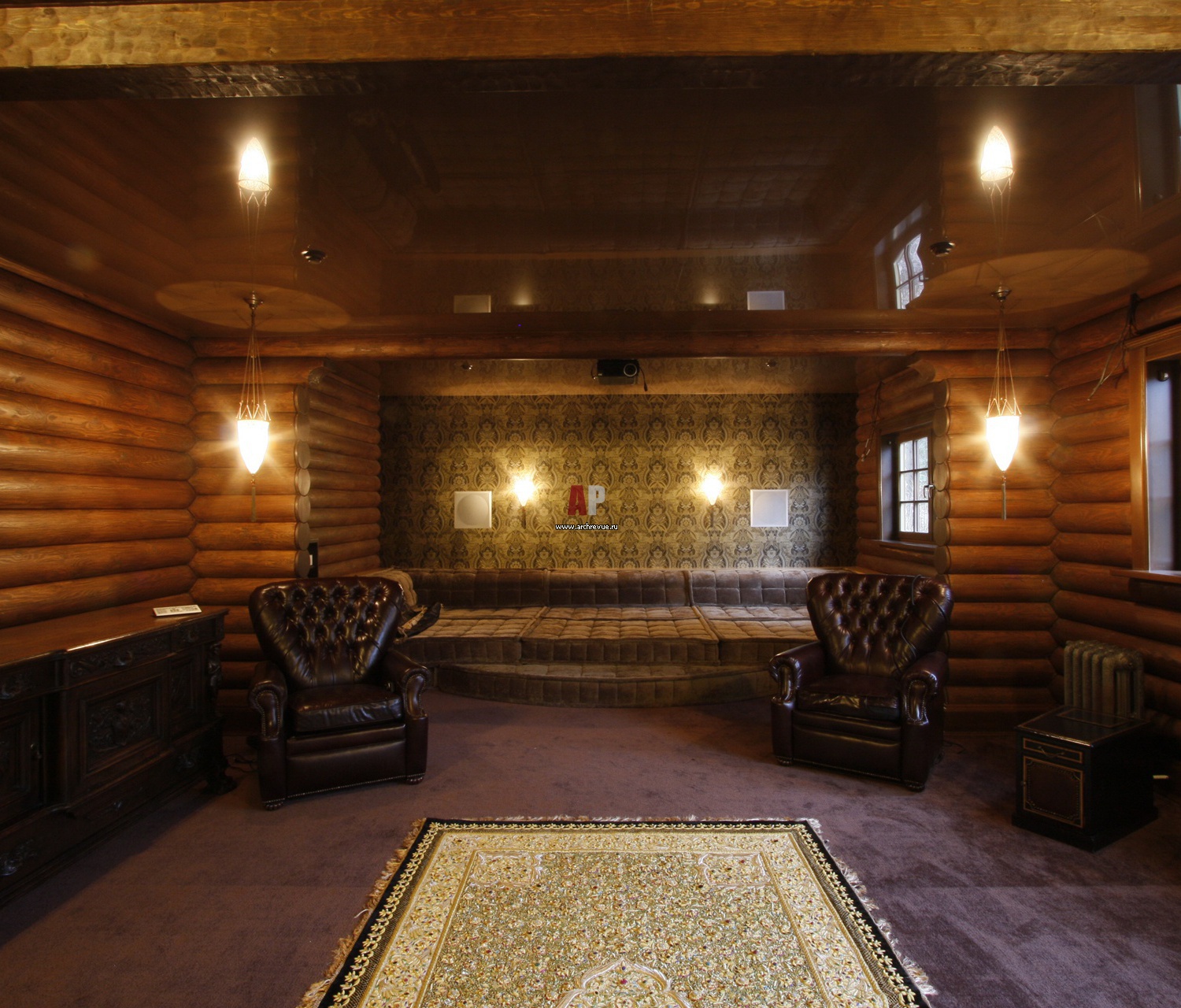 Фото домашнего кинотеатра гостевого деревянного дома