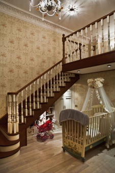 Фото интерьера детской многоуровневой квартиры в неоклассике