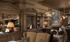 Фото интерьера зала итальянского ресторана