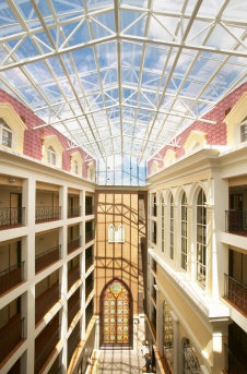 Фото интерьера ресторана отеля