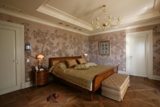 Фото интерьера спальни квартиры в классическом стиле