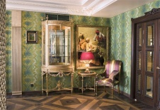 Фото интерьера гостиной квартиры в имперском стиле