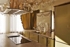 Фото интерьера кухни квартиры в имперском стиле