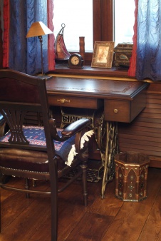 Фото интерьера будуара квартиры в восточном стиле