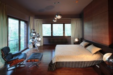 Фото интерьера спальни небольшой квартиры в современном стиле